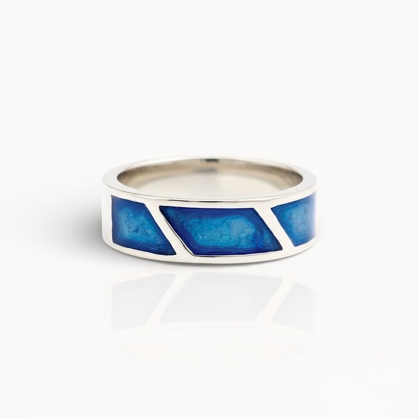 CHEVRON Mens Wide Ashes Ring