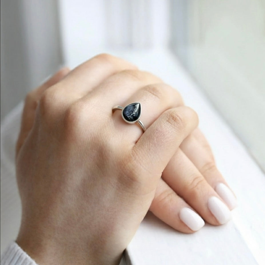 CHERISH Classic Ashes Memorial Ring