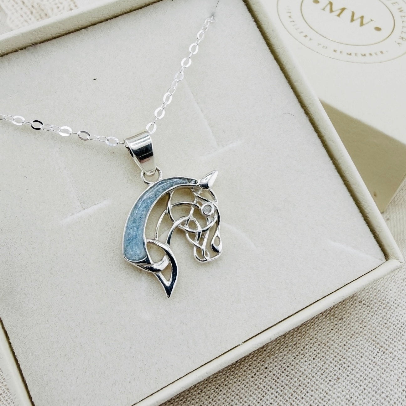 “LÀIR” Ashes Memorial Pendant