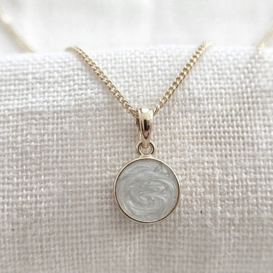 Round sterling silver breastmilk pendant